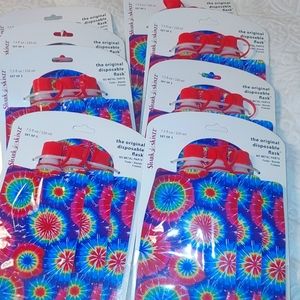 Party favors - 8 packs of flasks